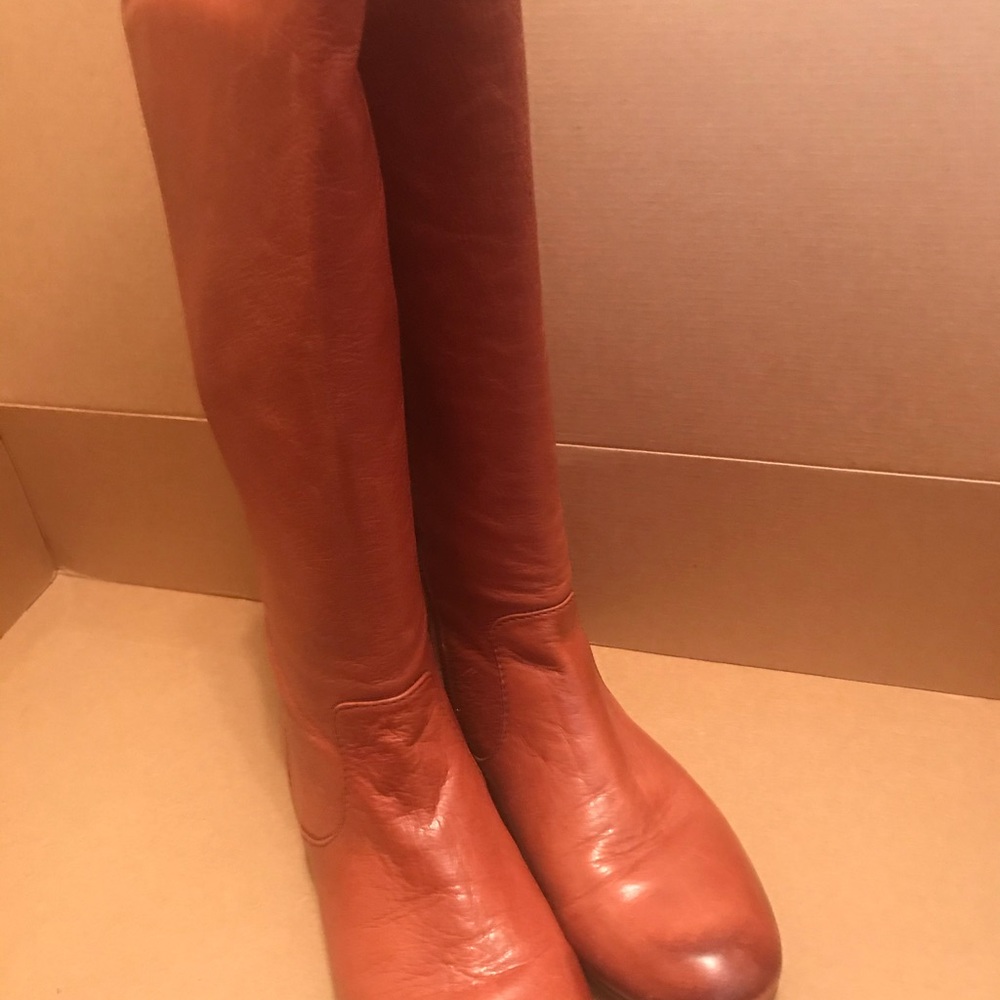 Frye Jillian Pull on Riding Boot